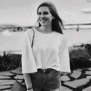 Meet your Posher, Anderson